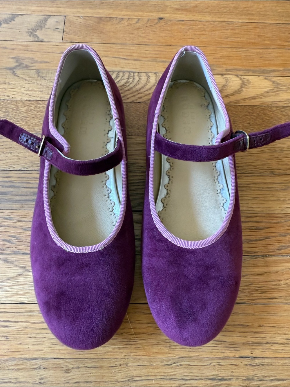 Mini Boden Velvet Mary Jane Shoes Deep Wisteria